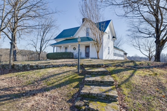 Bluff Springs Farmhouse