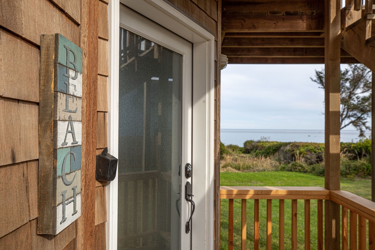 Oceanfront Home, Lighthouse, Beach Access, Sunsets