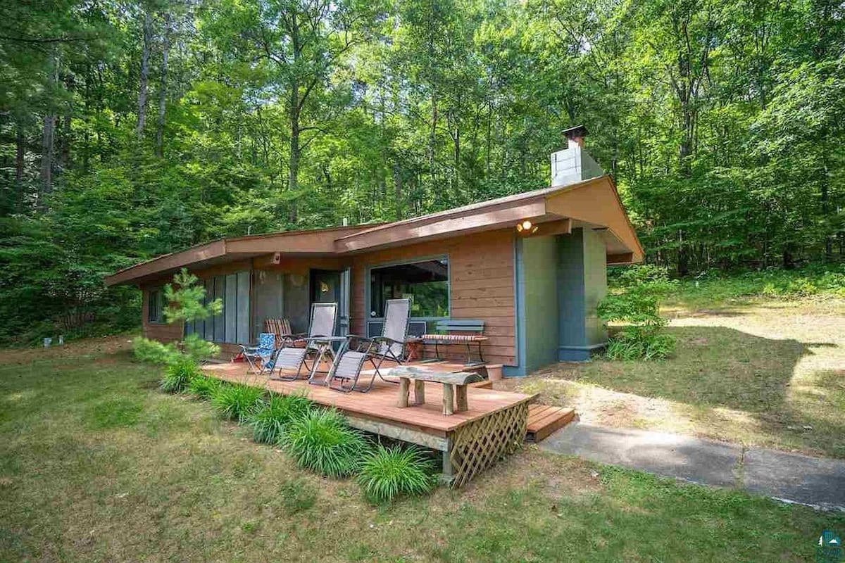 The Bunkhouse at Hart Haven on Lake Millicent