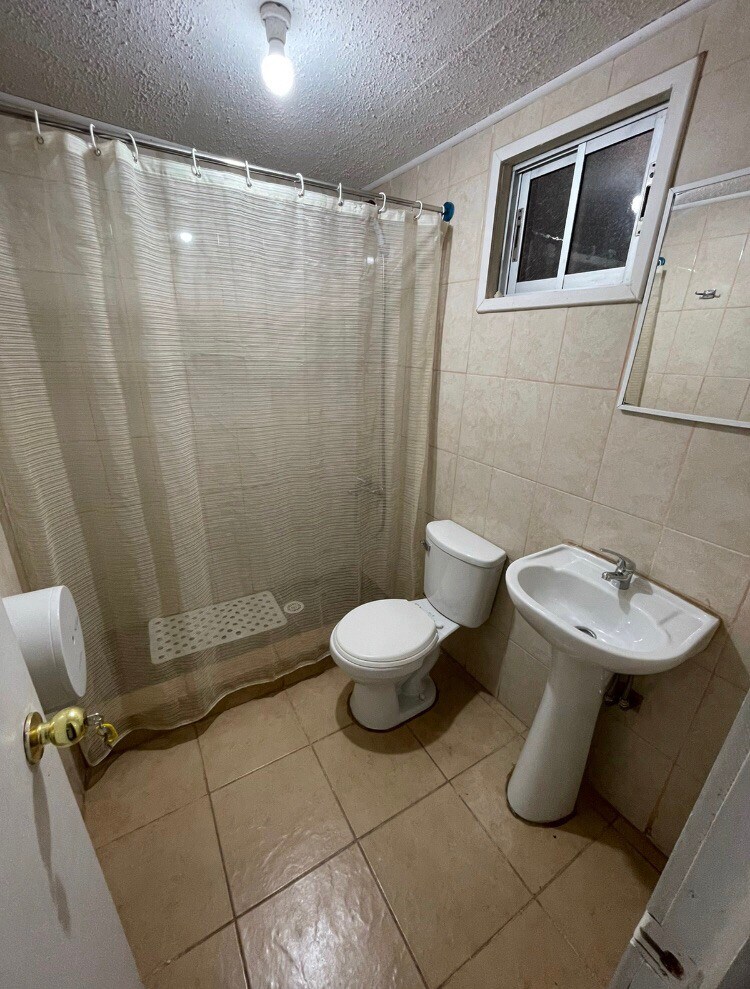 Residencial pieza dos personas baño privado