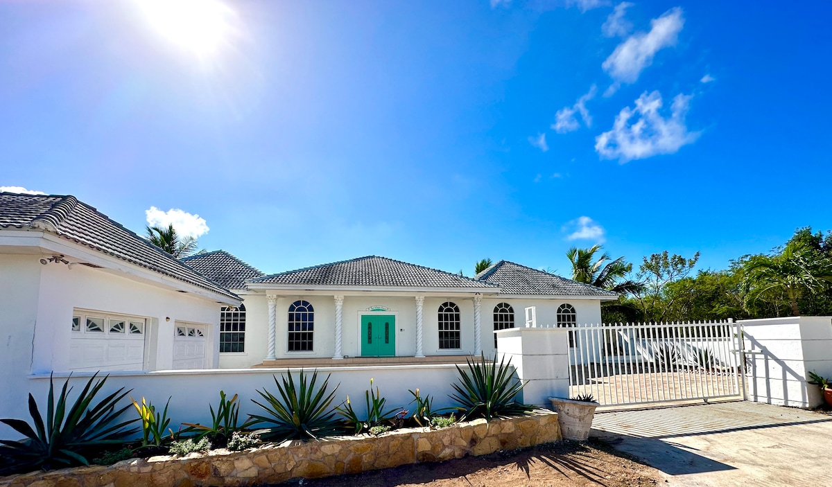 The White House Great Exuma