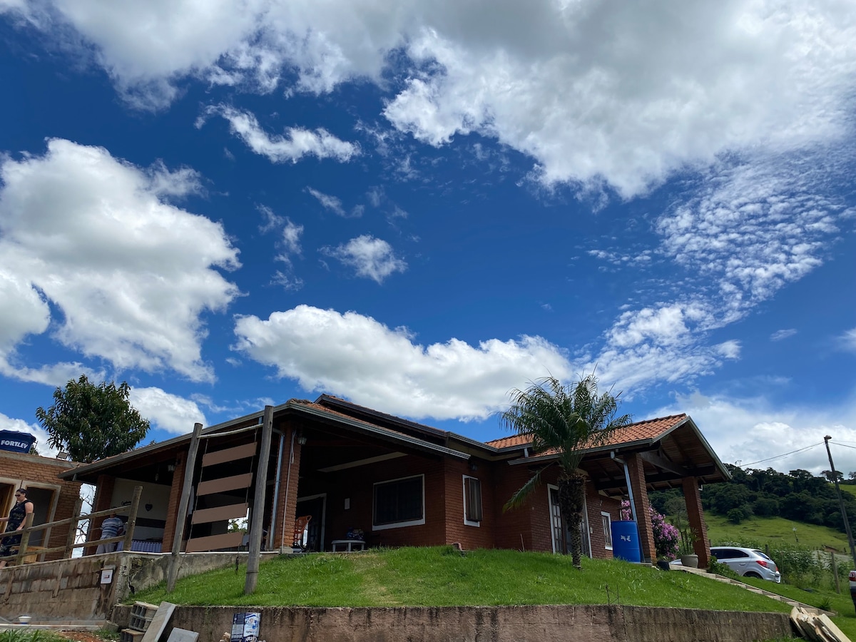 Chácara com piscina Cambuí Mg