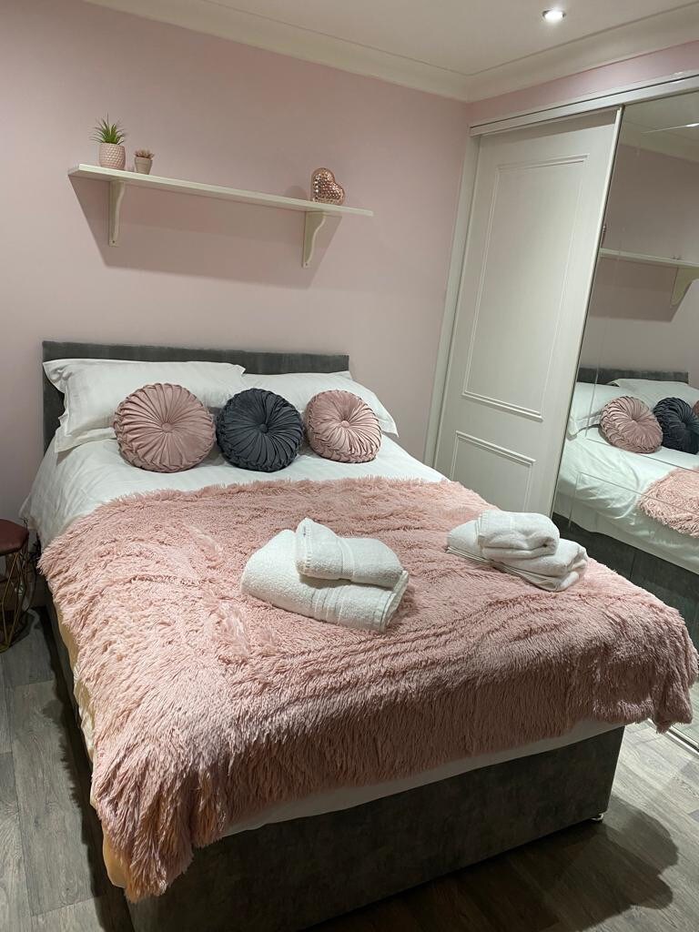 3 x Double Bedroomed Apartment, Snaith