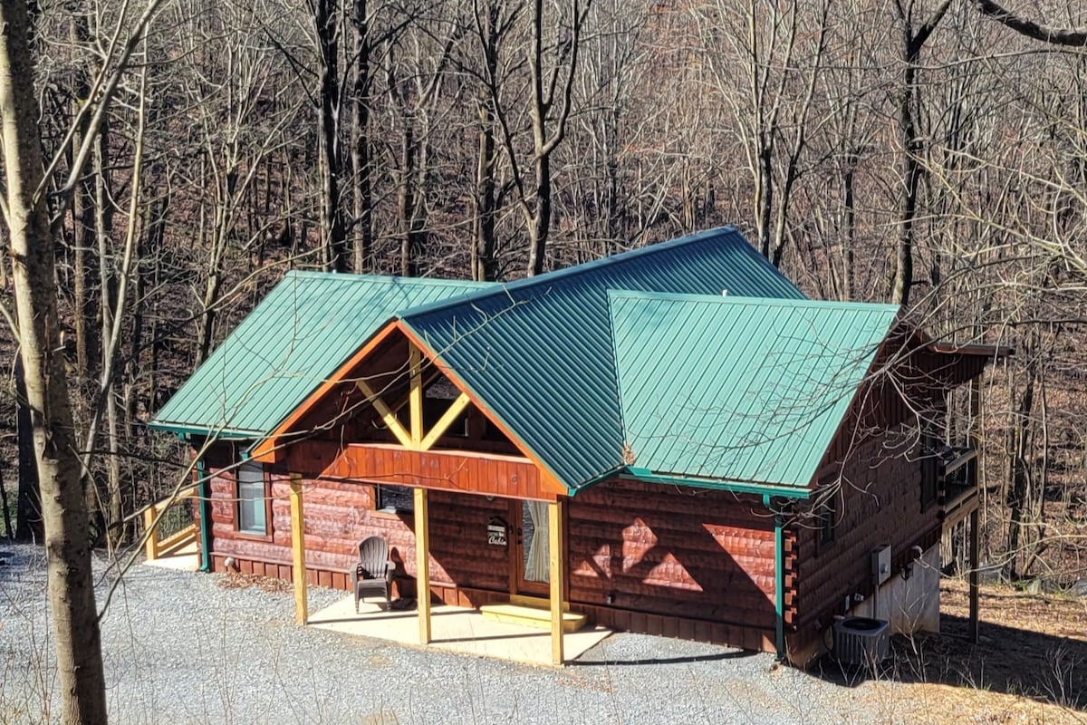 Peaceful Cabin in the Woods