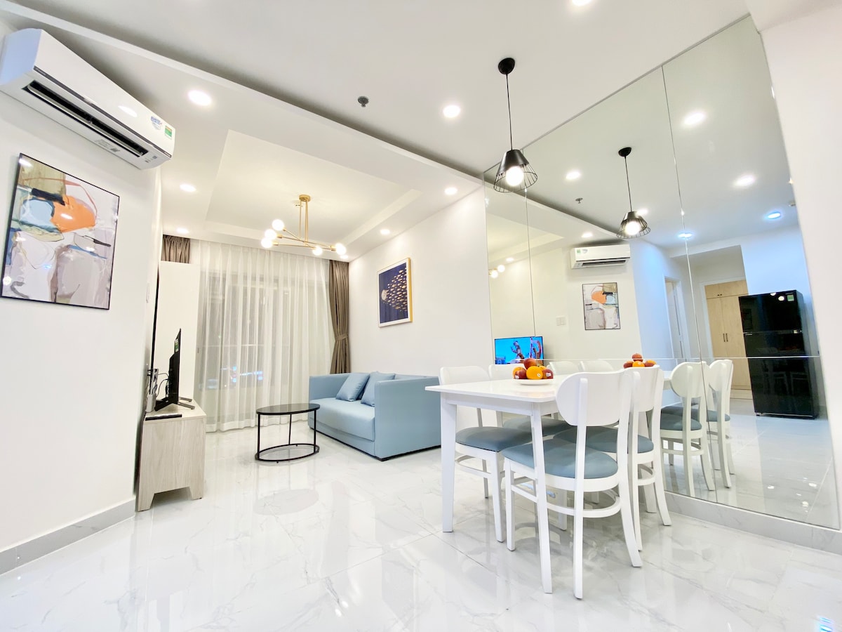 Skyline City-Getaway 2BR Apt In The Heart Of HCMC