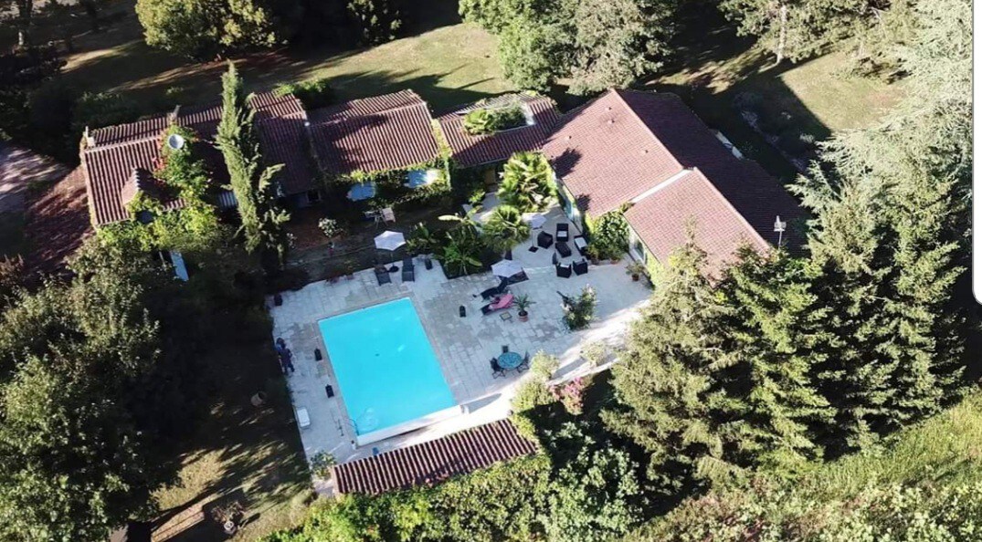 Villa avec piscine en Périgord