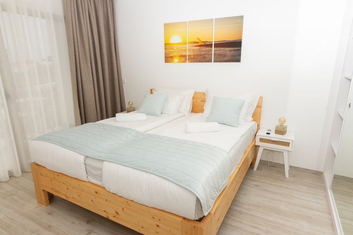 Ericeira Surf Apartments - One Bedroom Apartment