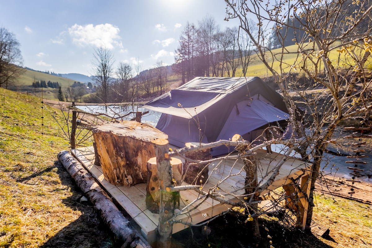 屋顶帐篷Dorf Furtwangen -木质Wumms