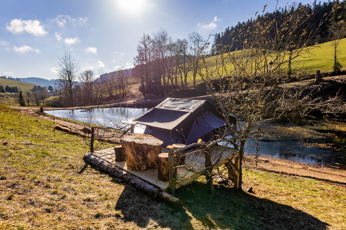 屋顶帐篷Dorf Furtwangen -木质Wumms