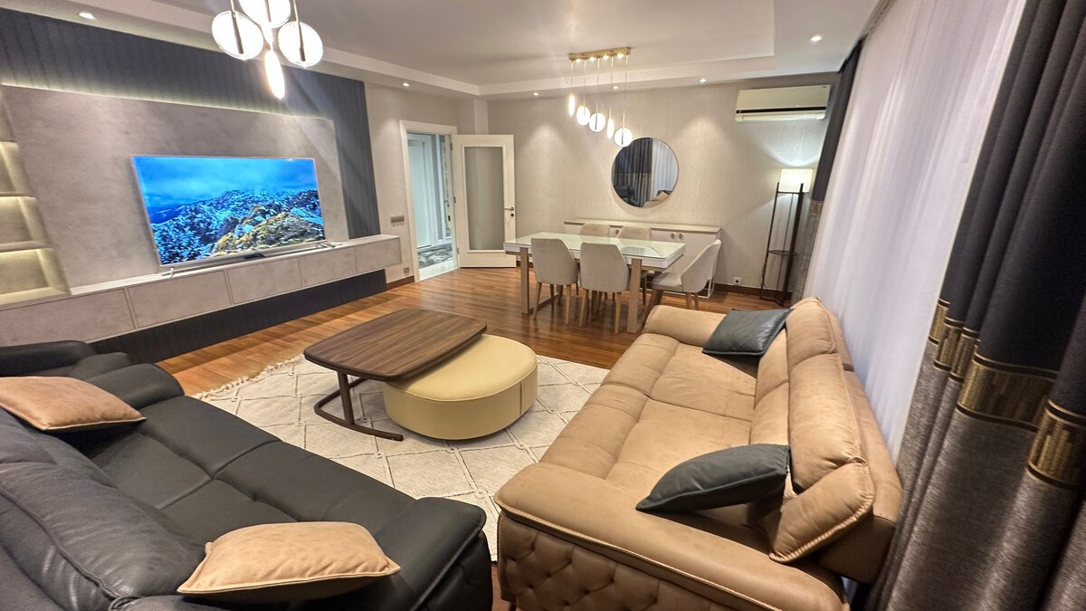 Beylikduzu的3间客房和空调家庭VIP休息室