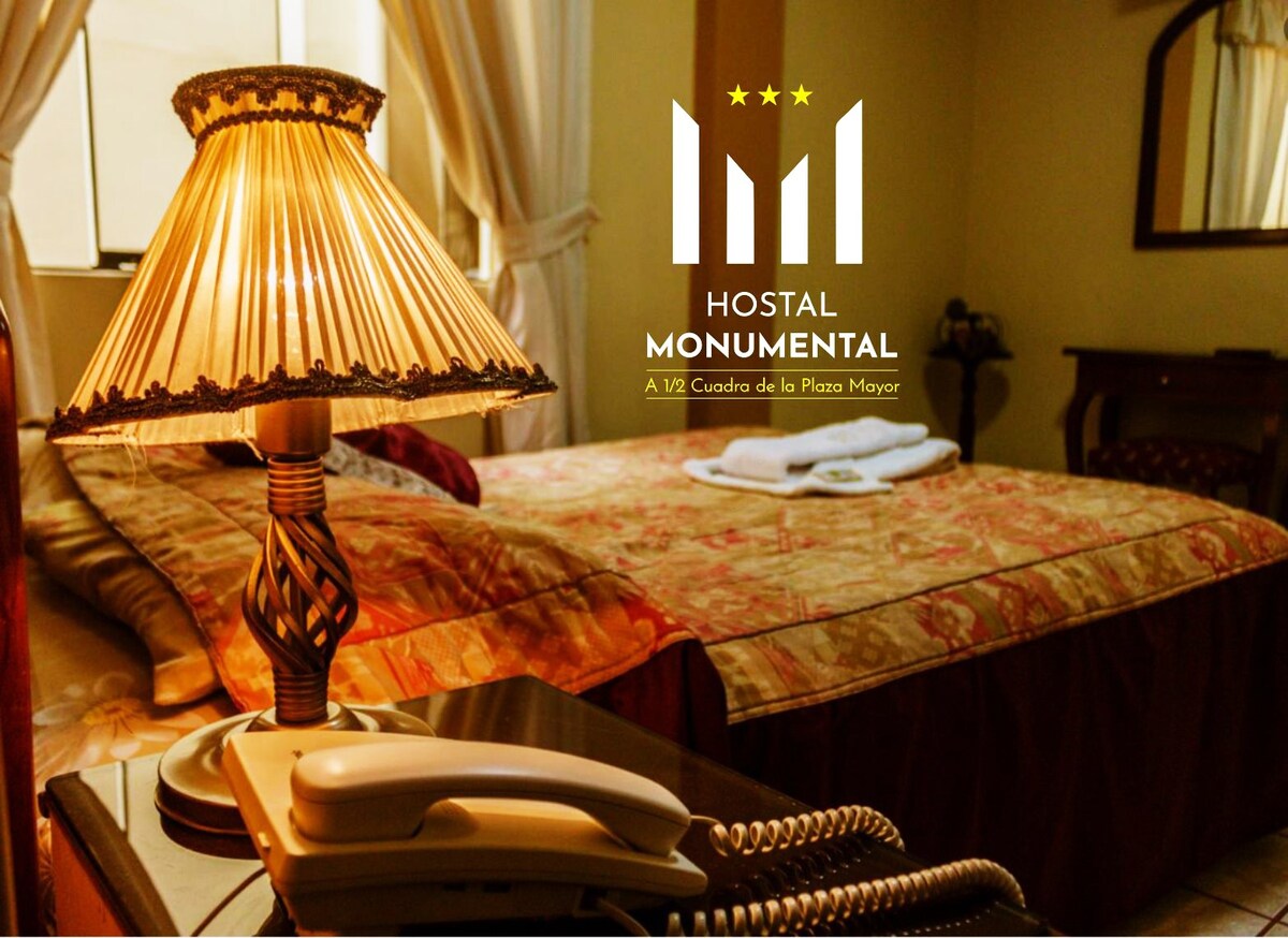 Hostal Monumental