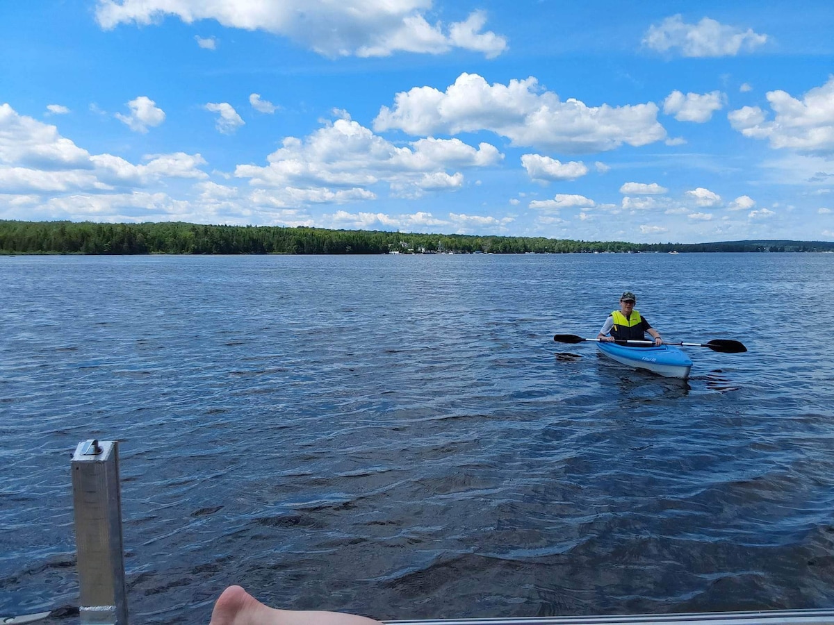 La Perle Bleu, lac des Abénaquis. Loisirs et paix.