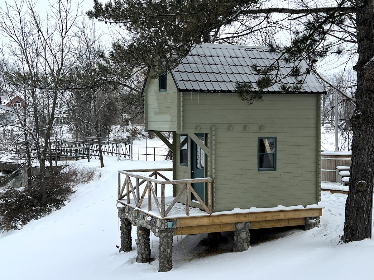 Cabin at the Historic Old Mill