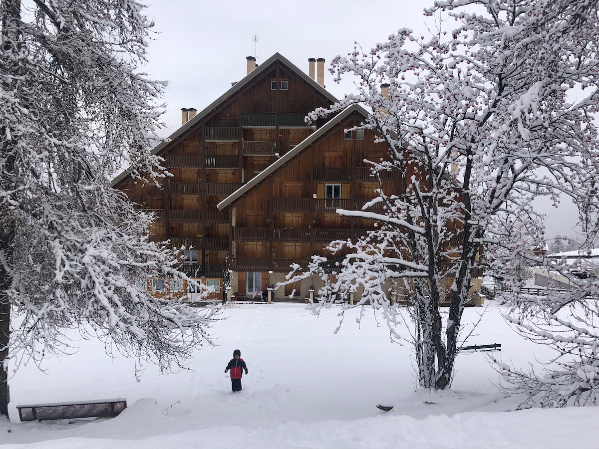 Le Sauze滑雪单间公寓