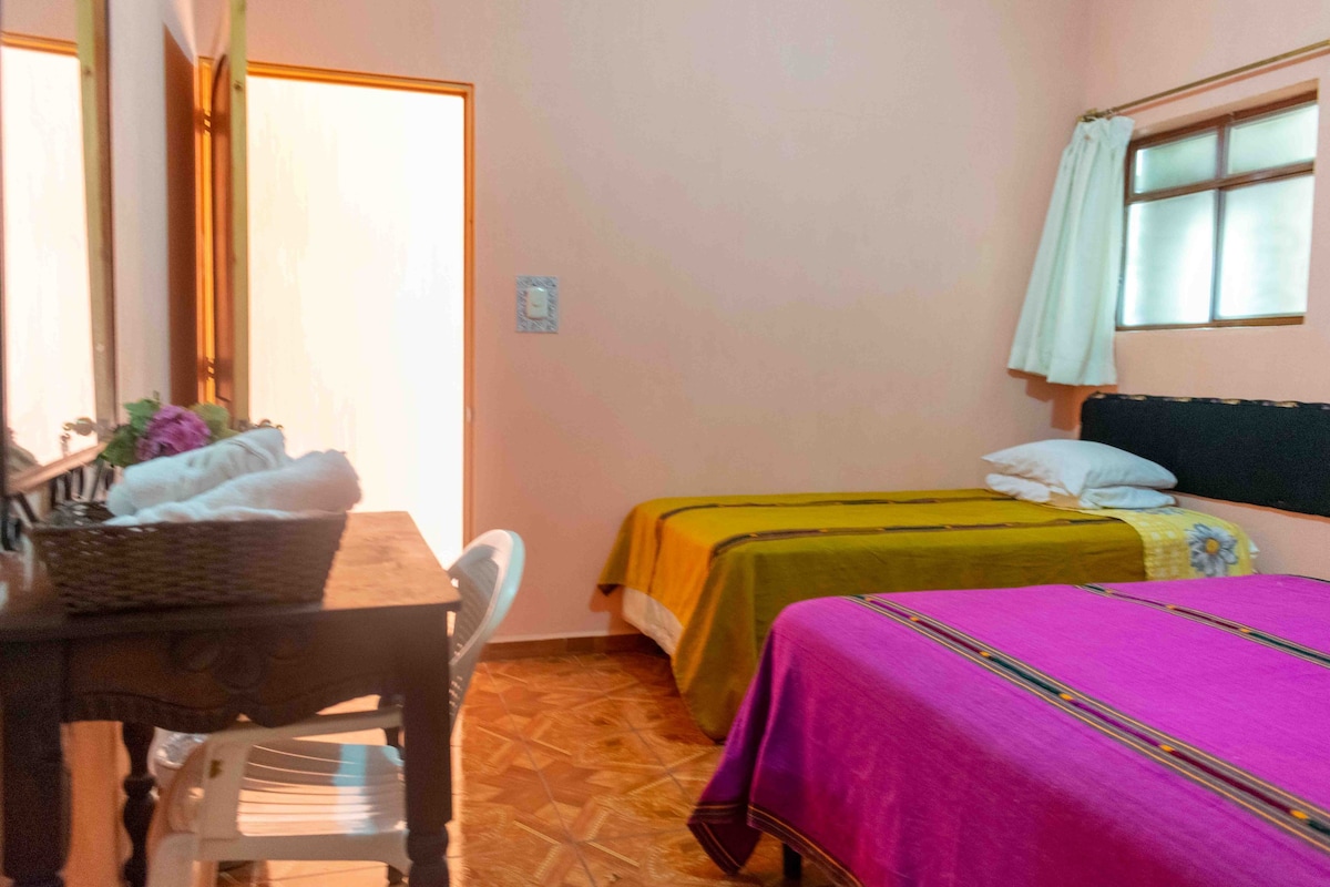 Comfy Room for 3 guests in Panajachel