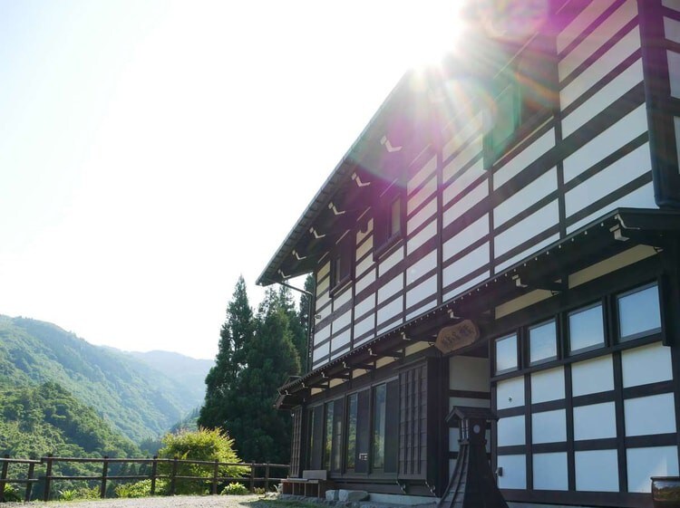 Tanekura Inn - 1组独立住宿，提供早餐