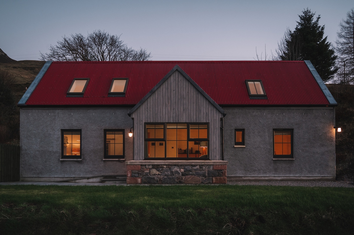 Luxury home by the sea - An Iolaire