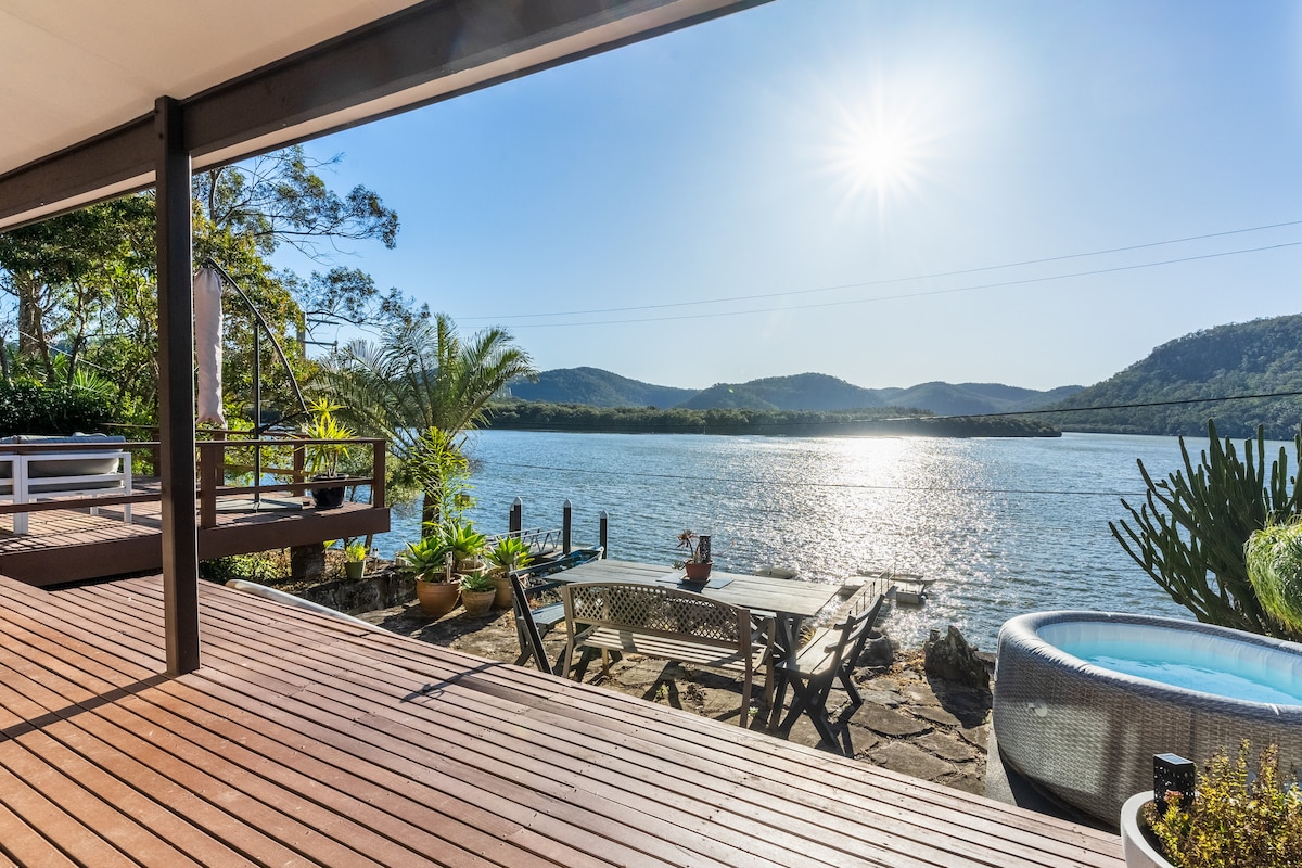 River Shack - Paradise on the Hawkesbury