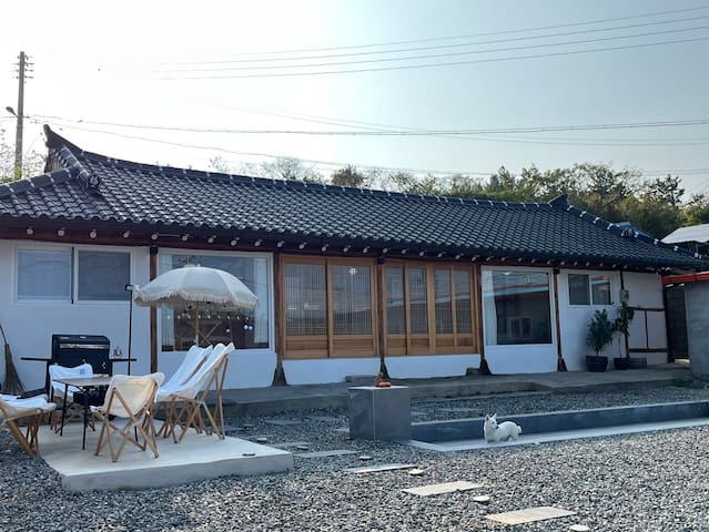 Anjwa-myeon, Sinan-gun的民宿