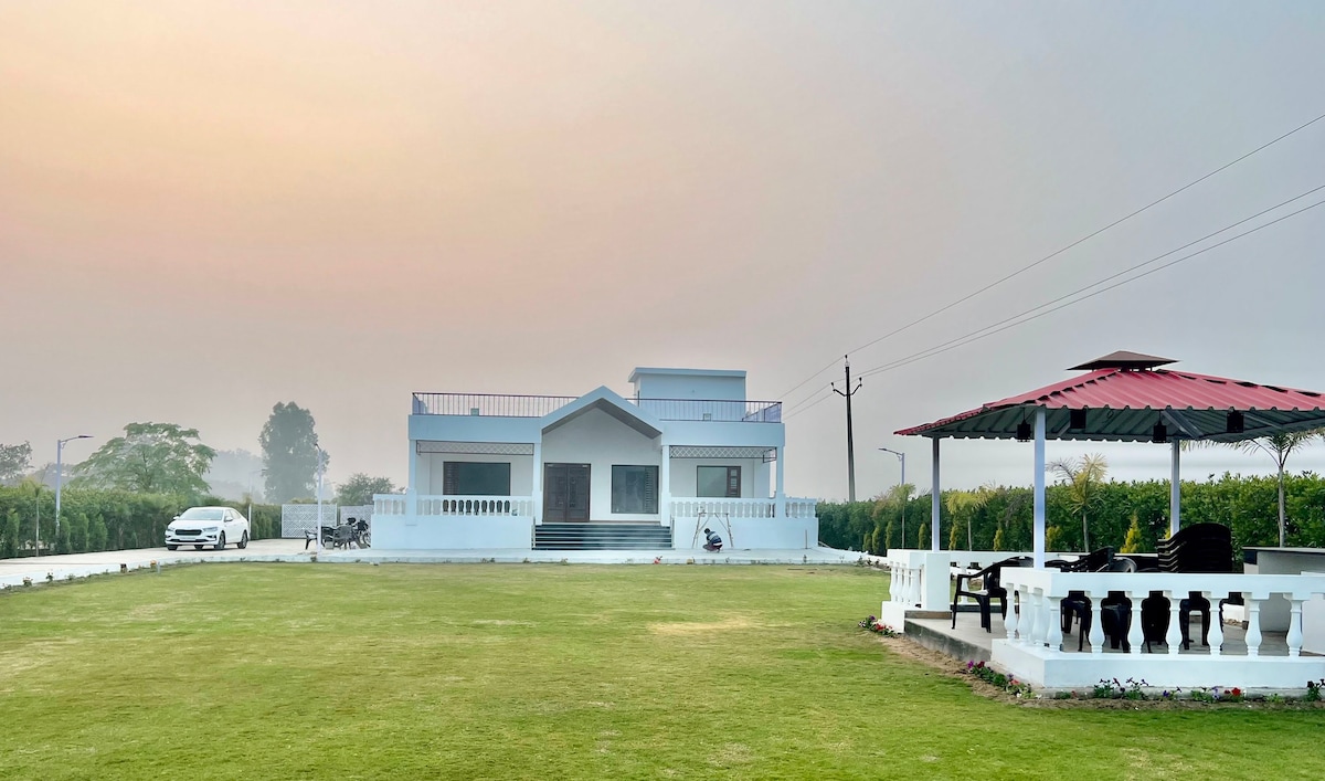 The Anant Farm. Luxury Stay