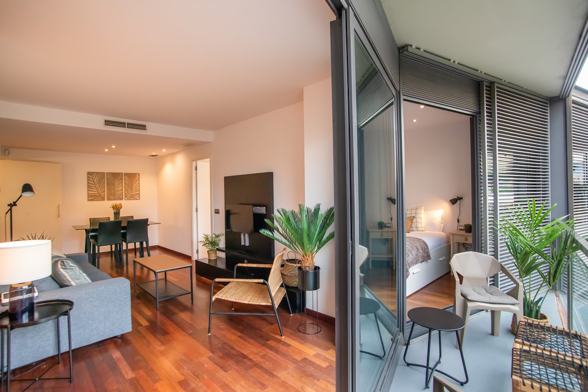 42BADR467 - New & Bright Apartment PobleNou