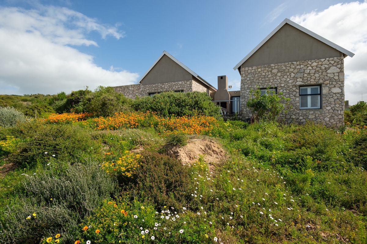 Superb views in Shark Bay estate