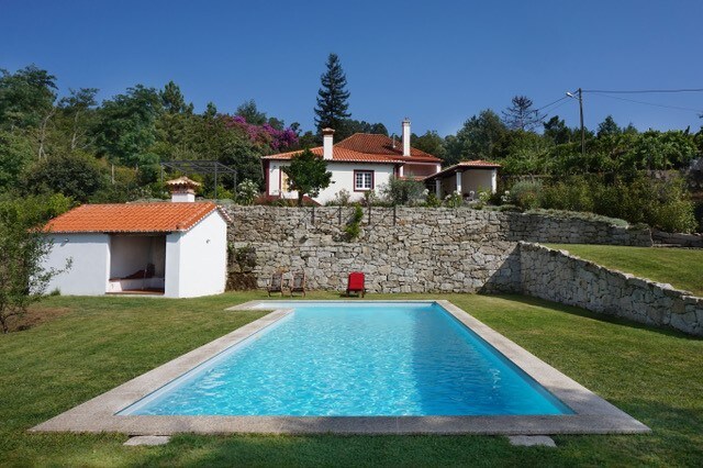 Villa with beautiful garden and large pool