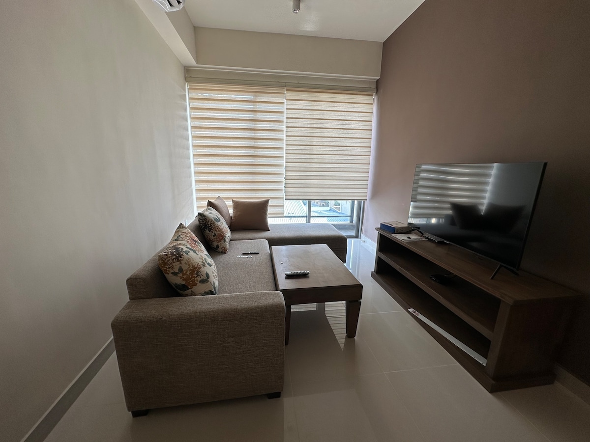 Furnished 1BR in Colombo 05