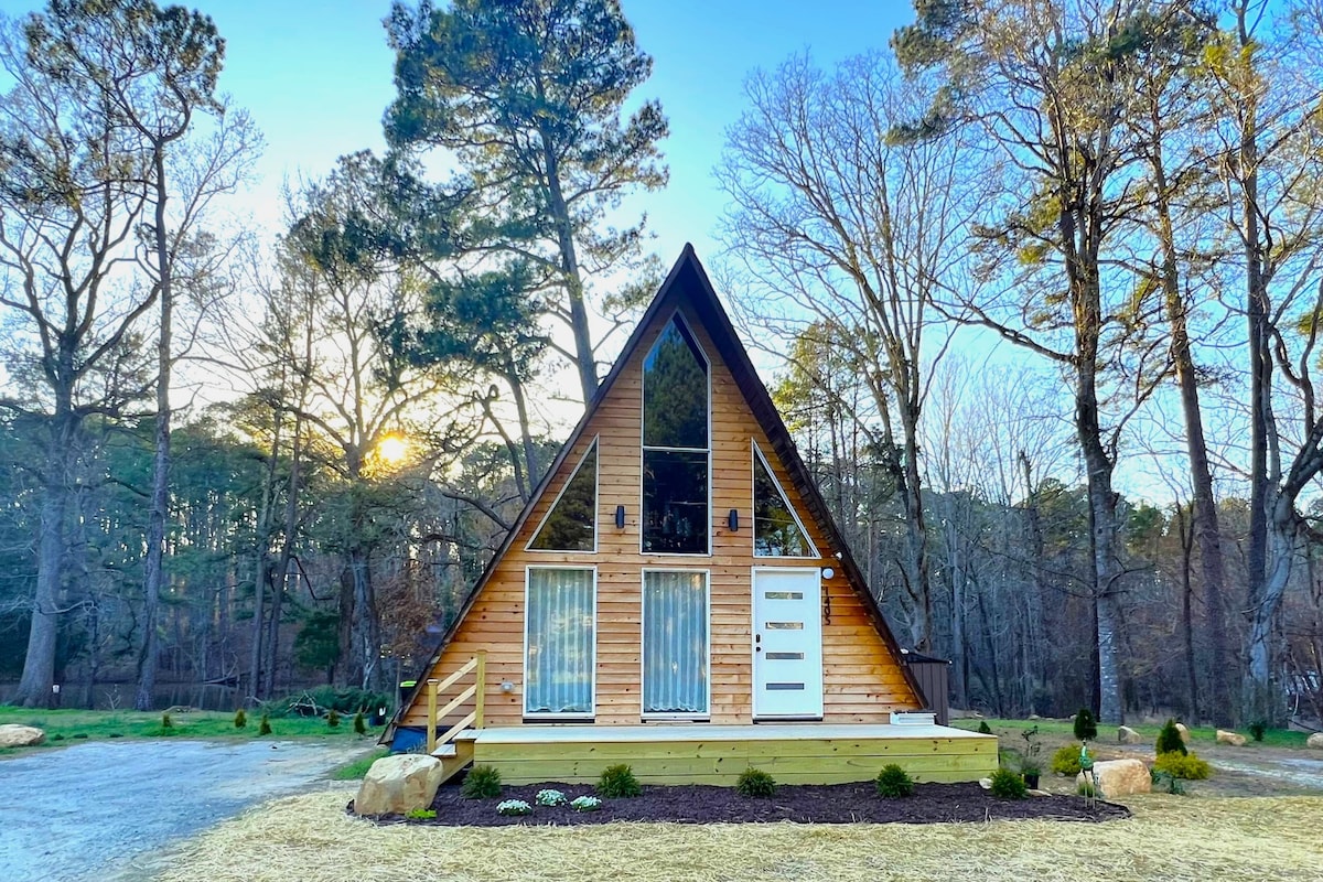 Amazing A-Frame Cabin on 2-acre Pond