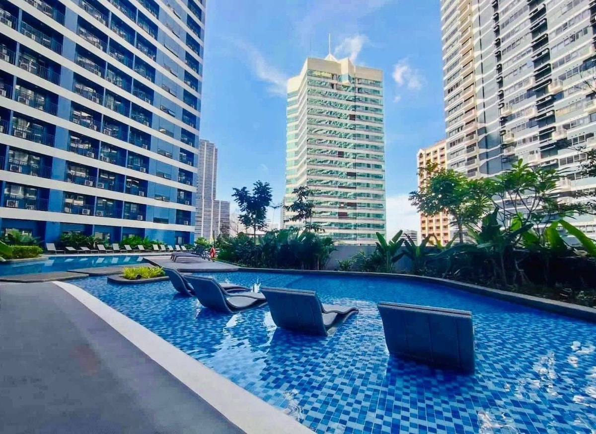 Affordable Good for 4 1BR in Air Residences Makati
