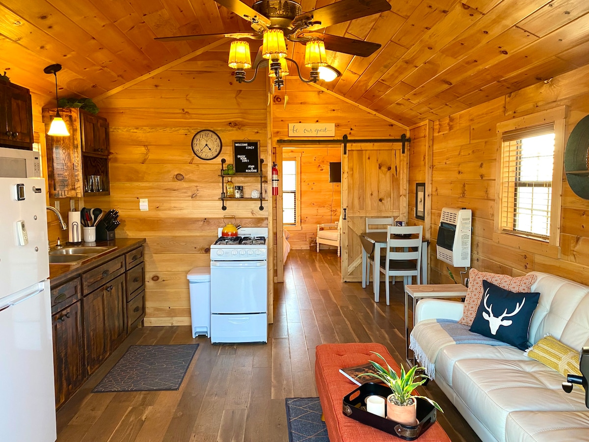 Find your tranquility at Deer Ridge Cabin.