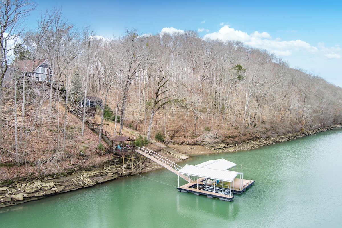 OTTER HOLT - Middle TN's Caney Fork River Awaits