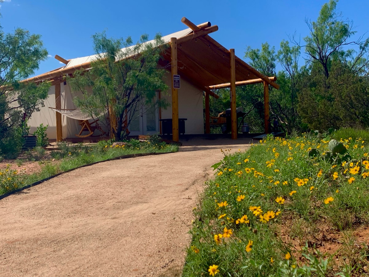 Glamping Cabins in Palo Duro (B)