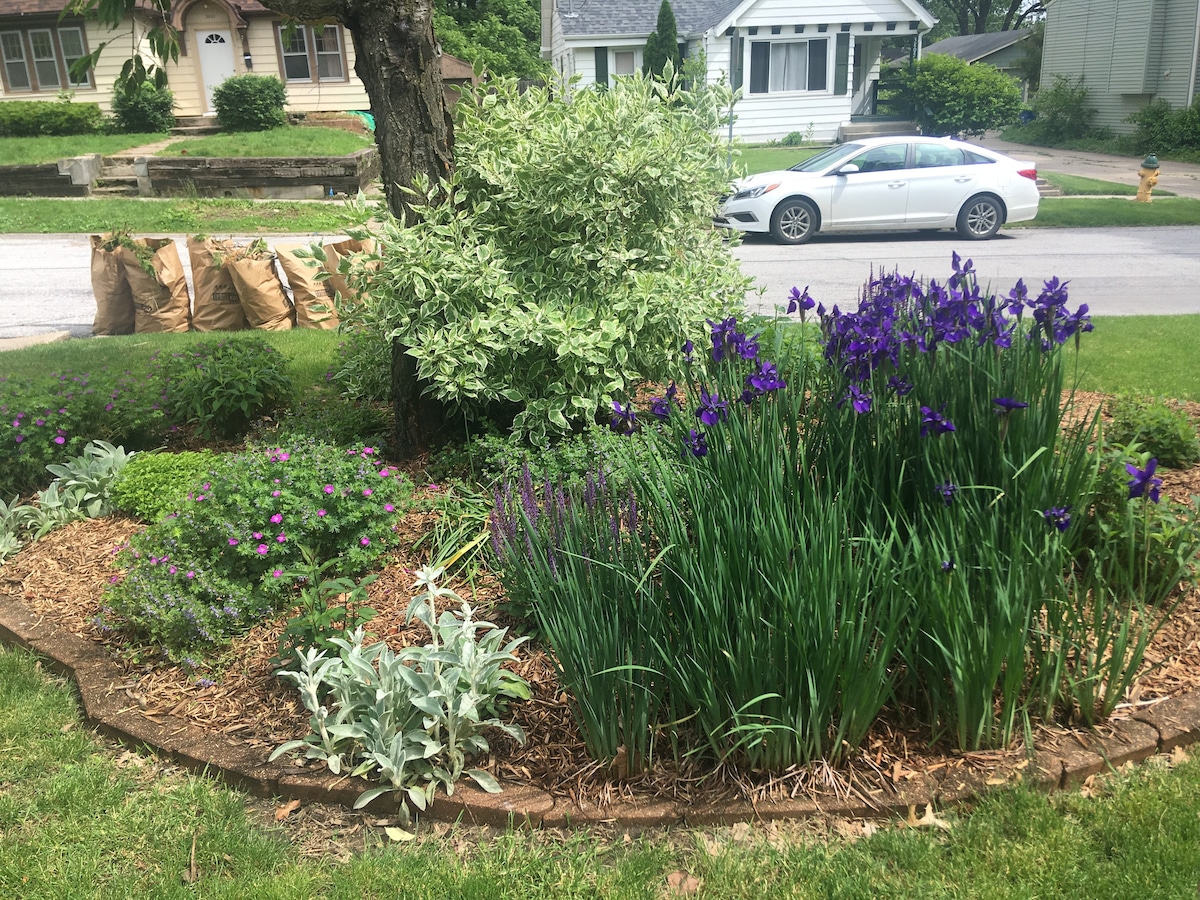 Midcentury Modern Garden Unit