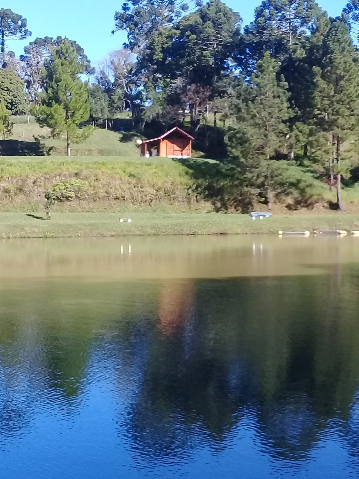 Pesqueiro e pousada Vale Peixe pousada madeira