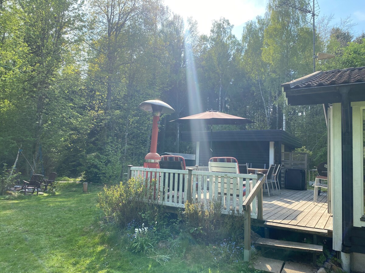 Sommerhus i naturskønne omgivelser med wifi