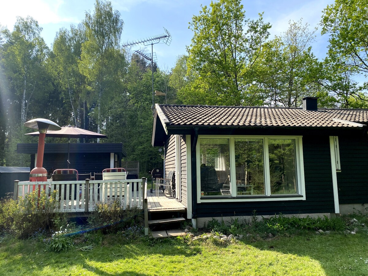 Sommerhus i naturskønne omgivelser med wifi