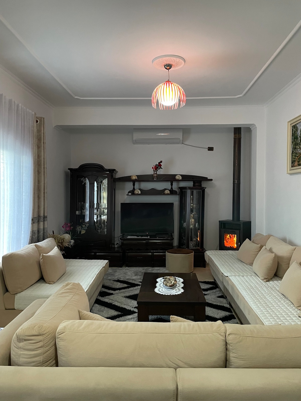 Home in Tirana, Ideal for families