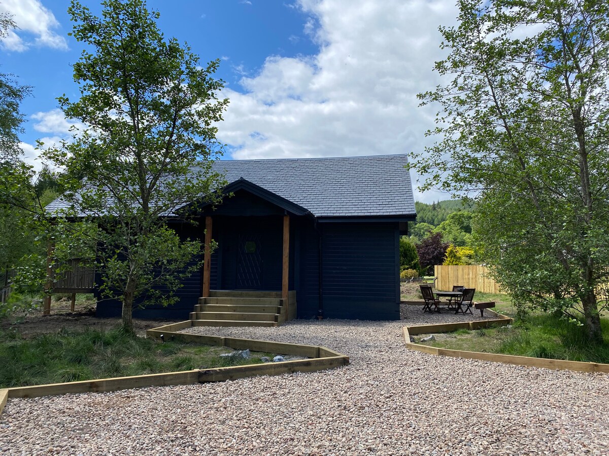 Hatton Lodge, Tranquil lodge set in nature.