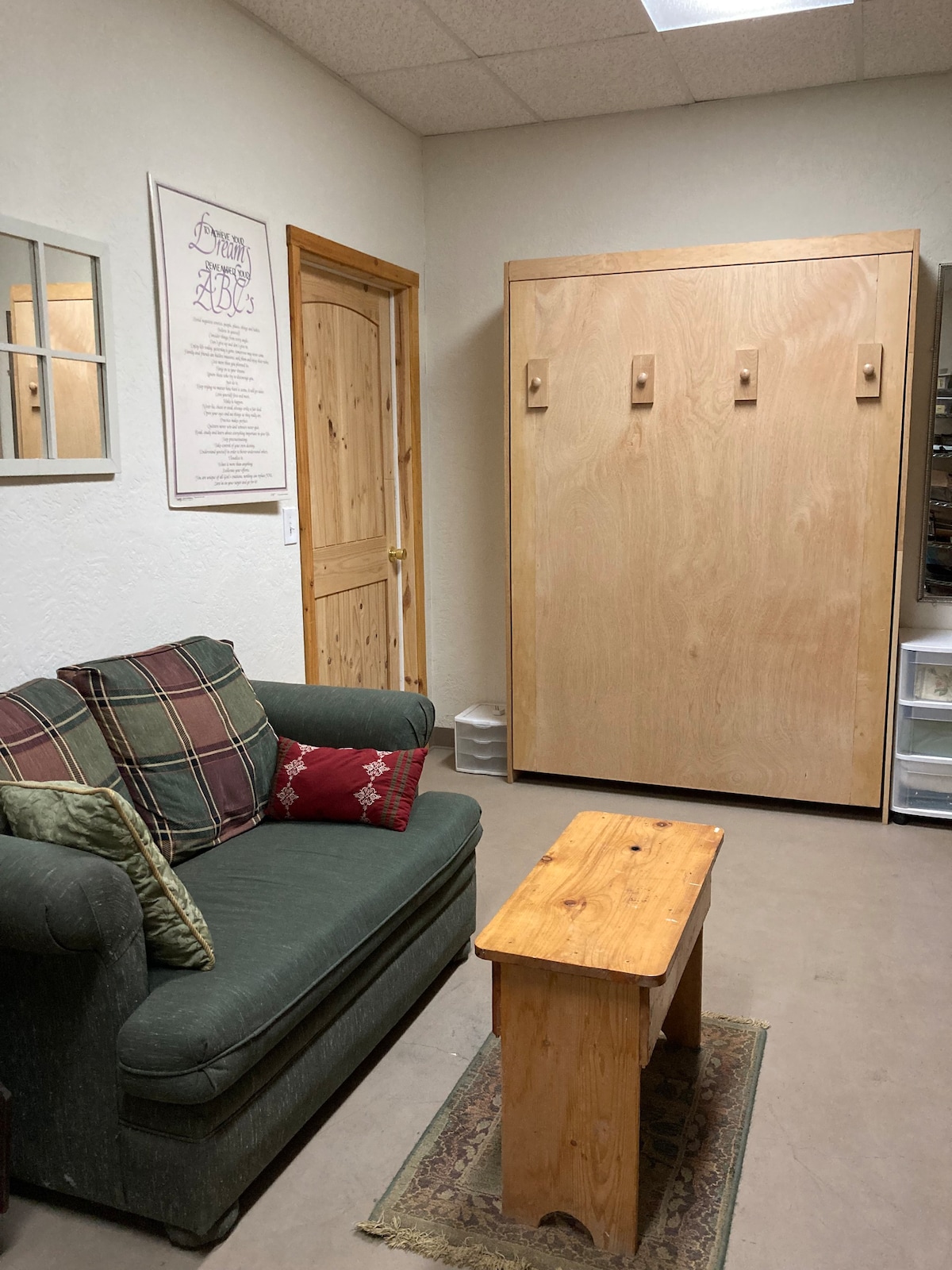 Kilcher Homestead Apartment w full amenities