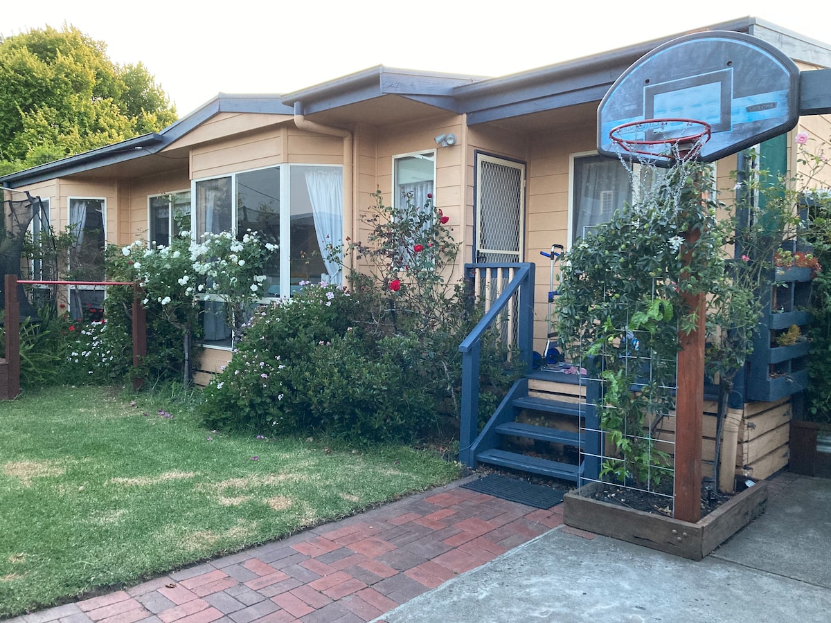 Relaxing & Cozy Guest house in Bentleigh East