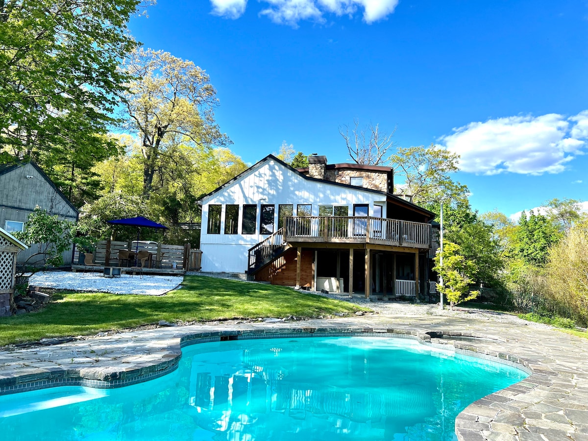 [MUST SEE] HotTub, Pool, Lake View, Beach, Stylish