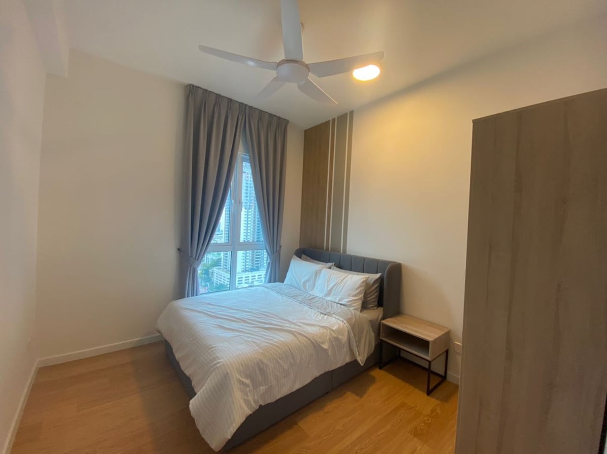 吉隆坡Mont Kiara的舒适双卧室公寓