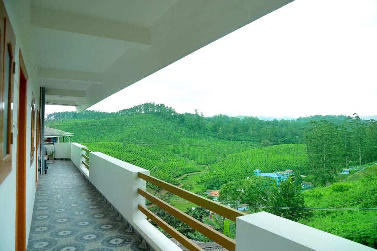 TeaPlantation View 1bhk Valparai