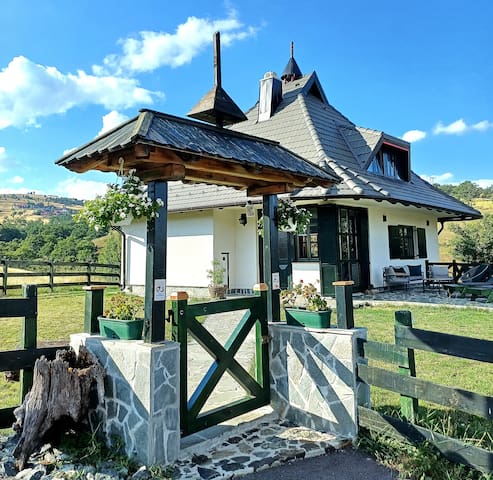兹拉蒂博尔(Zlatibor)的民宿