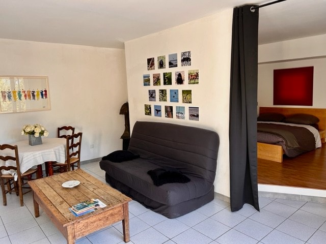 Appartement privé avec terrasse, golf du Luberon