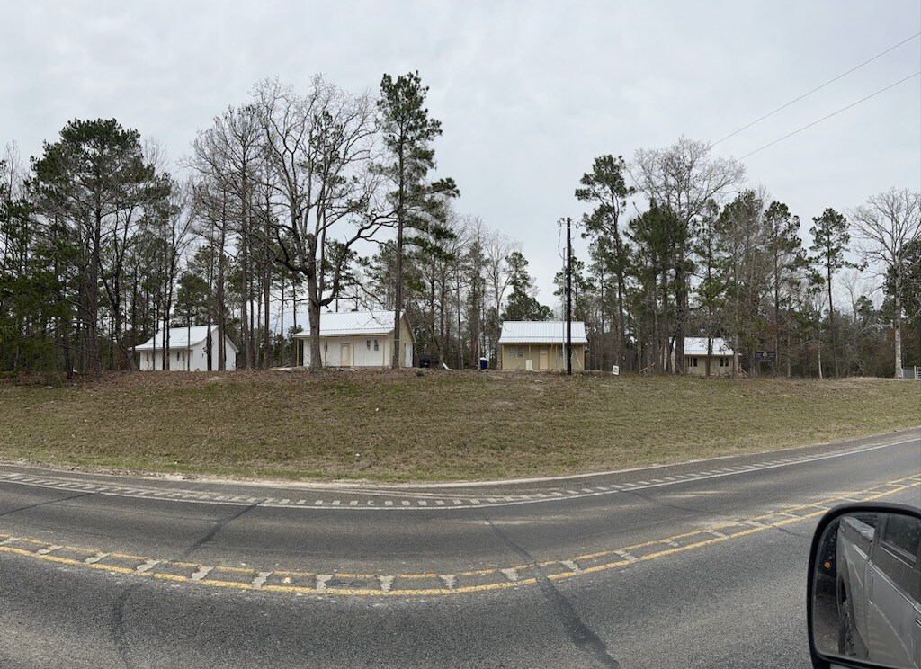 Cottages at Sam Rayburn Cabin 1