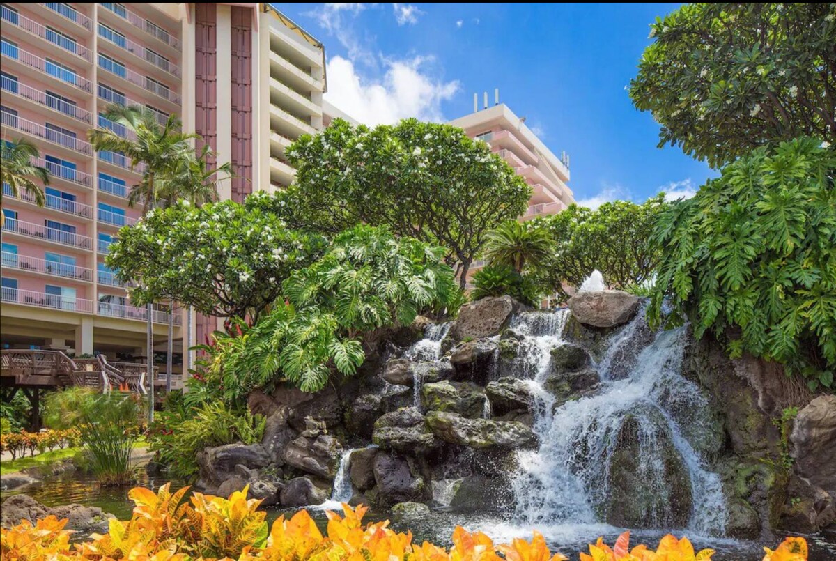 The City Escape: 2-BR Suite in Ka‘anapali
