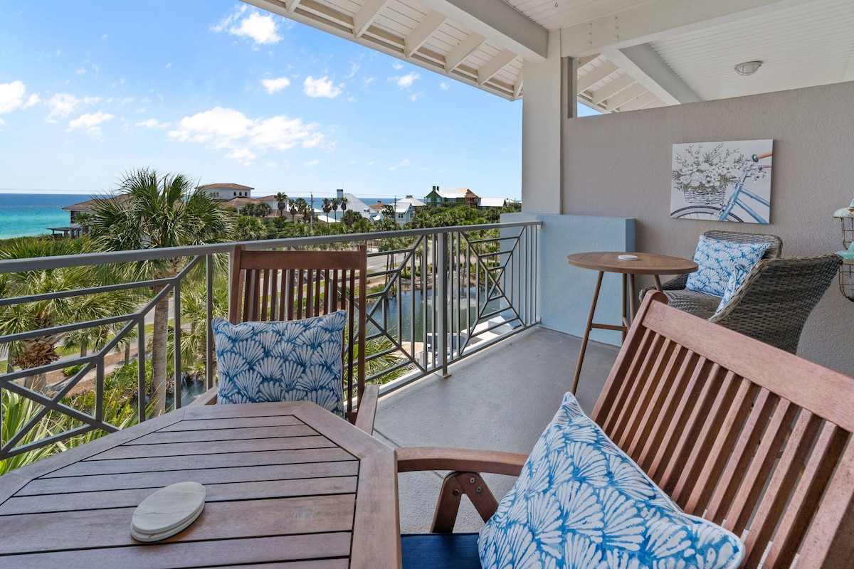 Escape to 30A & the beach! Summer Fun! Gulf view!