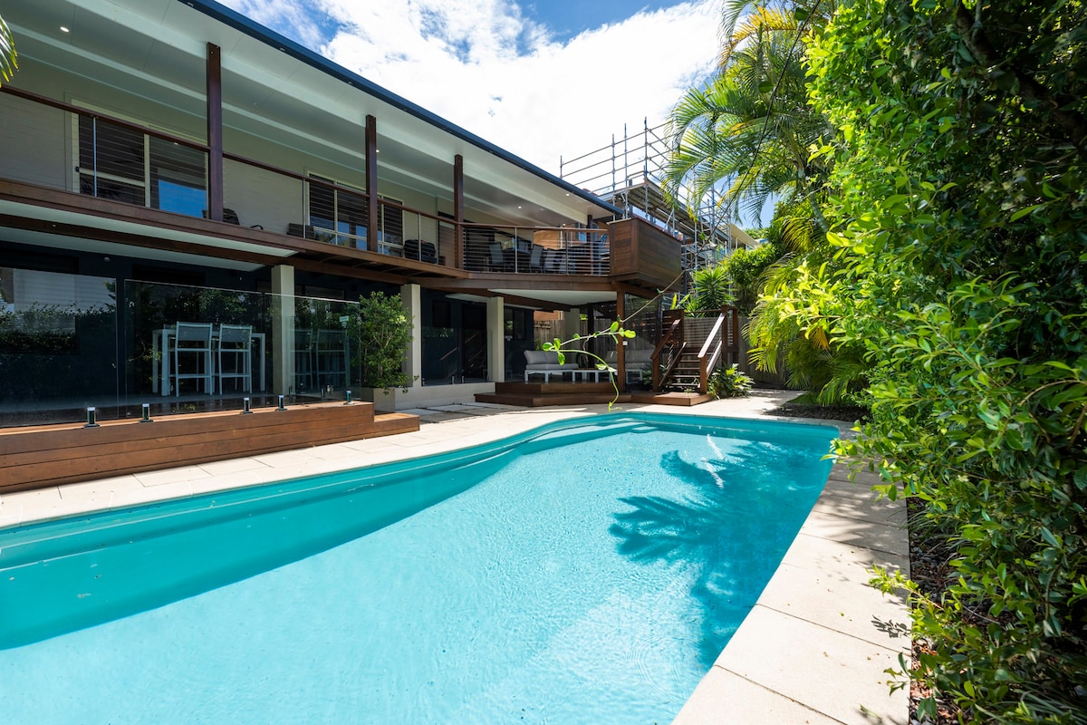 Four Beaches- LJ Hooker Yamba